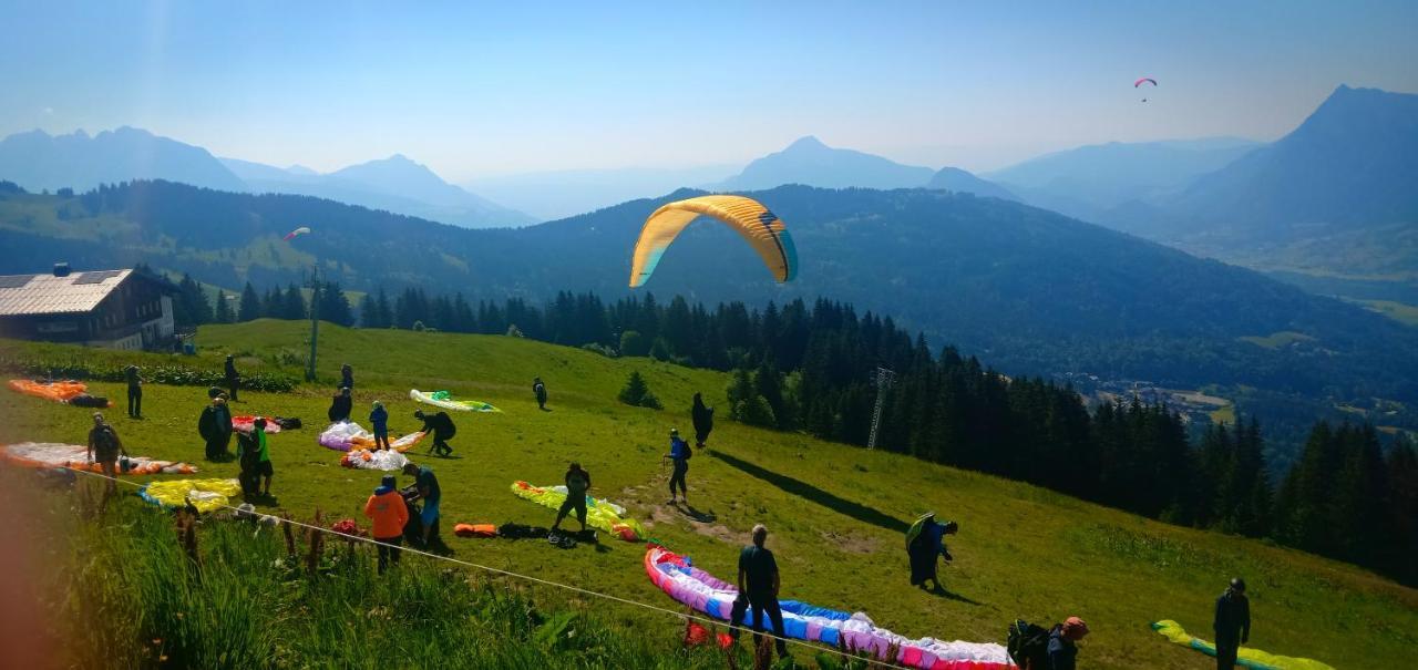 Appartement Au Pied Des Pistes Samoëns Kültér fotó
